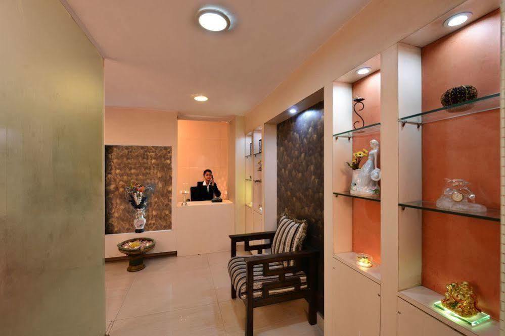 Ashiana Regency Hotell Shimla Exteriör bild