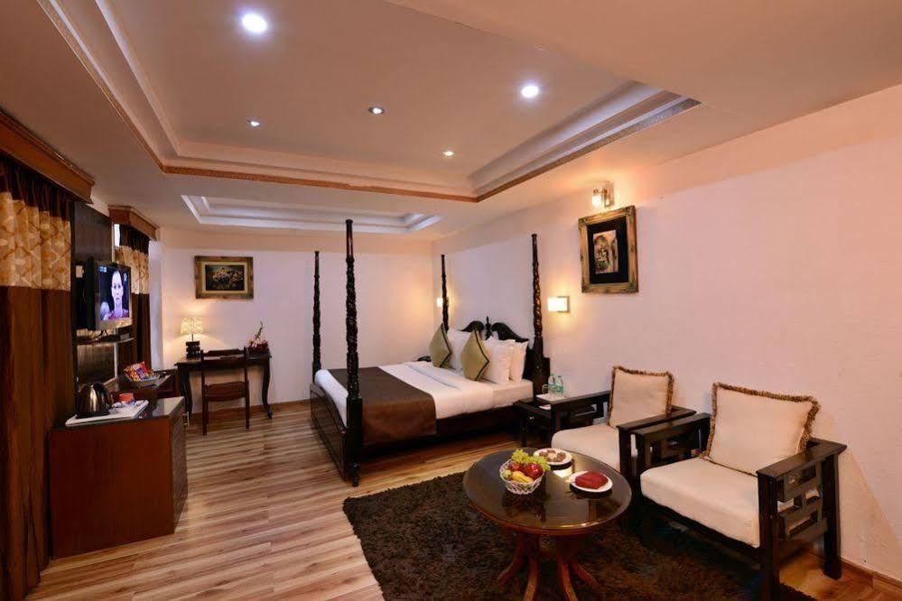Ashiana Regency Hotell Shimla Exteriör bild