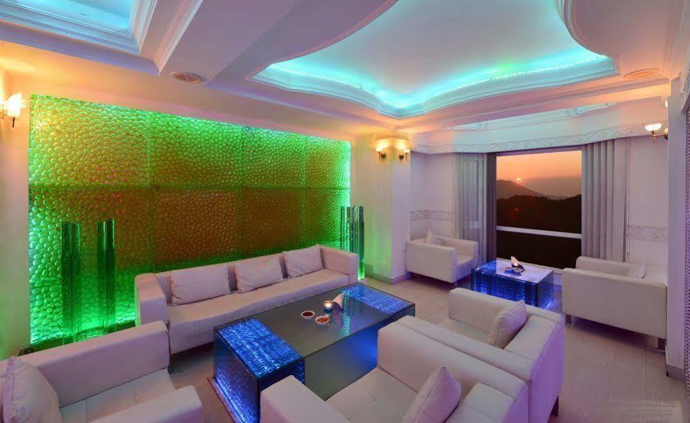 Ashiana Regency Hotell Shimla Exteriör bild